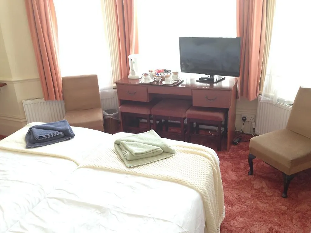 Hotel Adastral Hove 4*,  Großbritannien