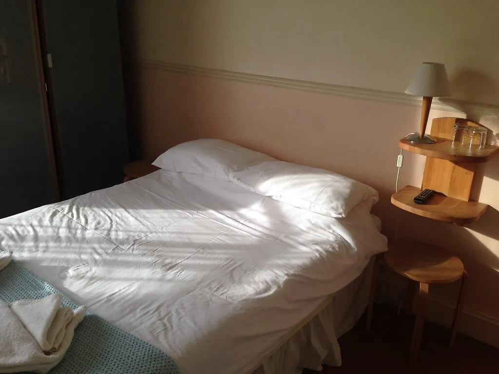 Hotel Adastral Hove 4*,